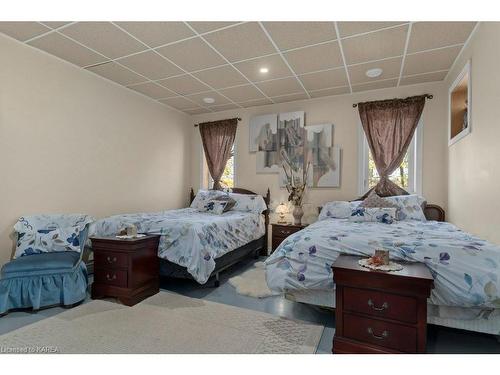 1749 Ormsbee Road, Battersea, ON - Indoor Photo Showing Bedroom