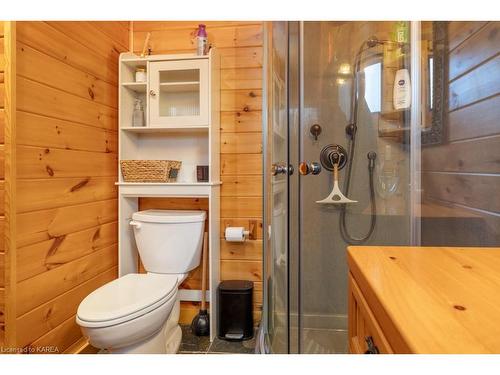 91 Echo Glen Lane, Lansdowne, ON - Indoor Photo Showing Bathroom