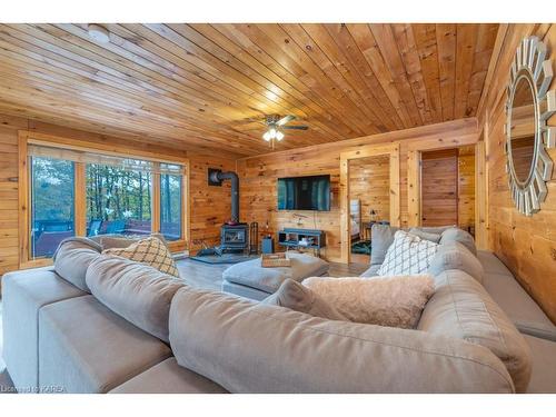 91 Echo Glen Lane, Lansdowne, ON - Indoor Photo Showing Living Room With Fireplace