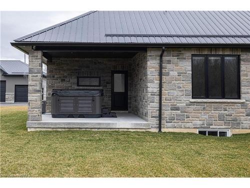 5968 County Rd 9, Napanee, ON - Outdoor