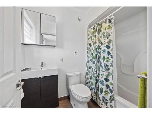 5234 Dundon Drive, Kingston, ON - Indoor Photo Showing Bathroom