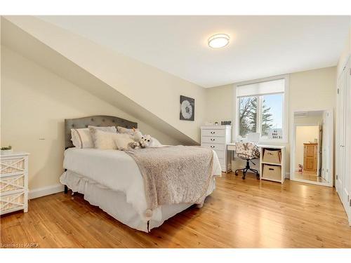 459 Deadlock Bay Road, Elgin, ON - Indoor Photo Showing Bedroom