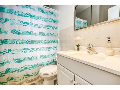 315 Palace Road, Kingston, ON - Indoor Photo Showing Bathroom