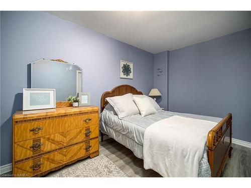 1221 Cp Lane Lane, Arden, ON - Indoor Photo Showing Bedroom