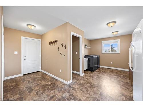 5382 Longswamp Road, South Frontenac, ON - Indoor Photo Showing Other Room