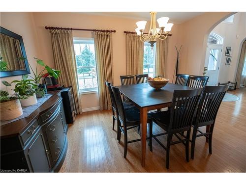 62 Conners Drive, Gananoque, ON - Indoor Photo Showing Dining Room