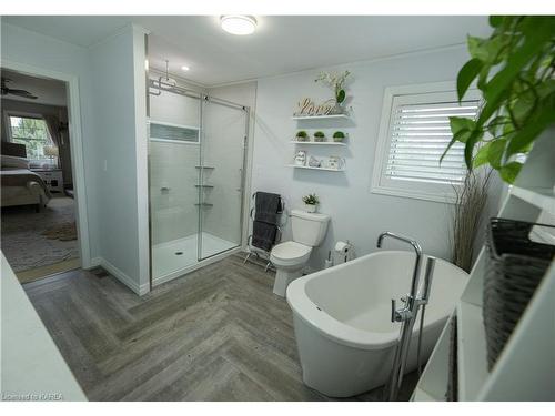 62 Conners Drive, Gananoque, ON - Indoor Photo Showing Bathroom