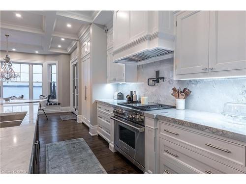 251 Clark Drive, Gananoque, ON - Indoor Photo Showing Kitchen With Upgraded Kitchen