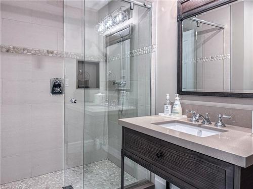 251 Clark Drive, Gananoque, ON - Indoor Photo Showing Bathroom