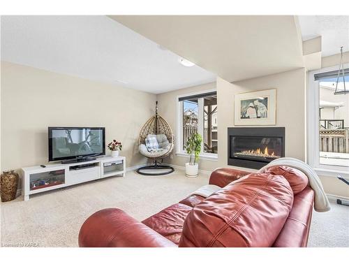 1019 Bluffwood Avenue, Kingston, ON - Indoor Photo Showing Living Room With Fireplace
