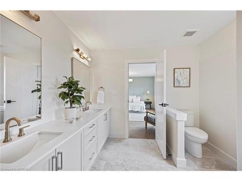 157 Mcdonough Crescent, Amherstview, ON - Indoor Photo Showing Bathroom