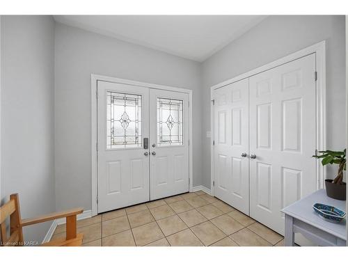 544 St Martha Street, Kingston, ON - Indoor Photo Showing Other Room
