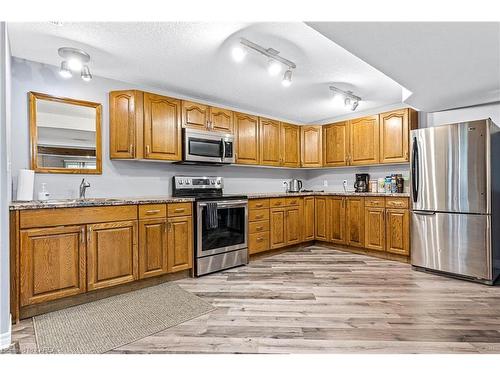 46 United Street, Selby, ON - Indoor Photo Showing Kitchen