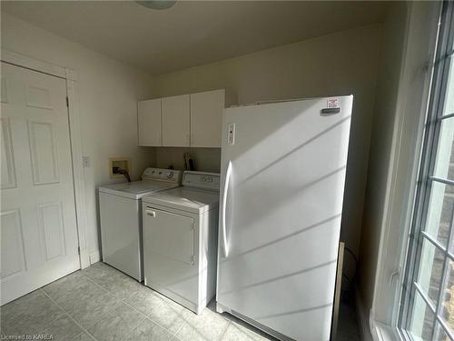 1074 Black Road, Arden, ON - Indoor Photo Showing Laundry Room