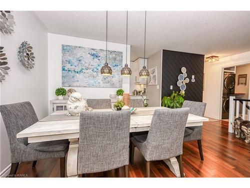 1110 Crossfield Avenue, Kingston, ON - Indoor Photo Showing Dining Room