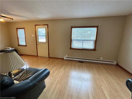 2417 Henderson Road, Arden, ON - Indoor Photo Showing Other Room