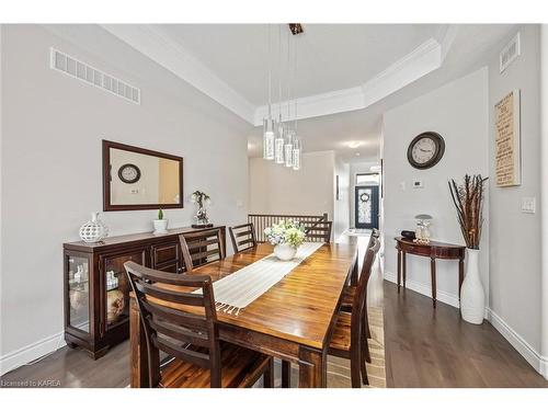 730 Squirrel Hill Drive, Kingston, ON - Indoor Photo Showing Dining Room