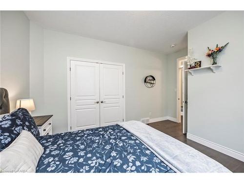 730 Squirrel Hill Drive, Kingston, ON - Indoor Photo Showing Bedroom