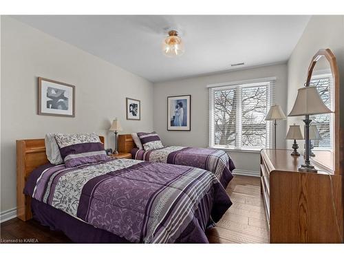 1503 Lower Drive, Kingston, ON - Indoor Photo Showing Bedroom