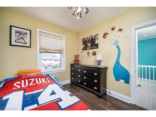 107 Stephen Street, Kingston, ON - Indoor Photo Showing Bedroom