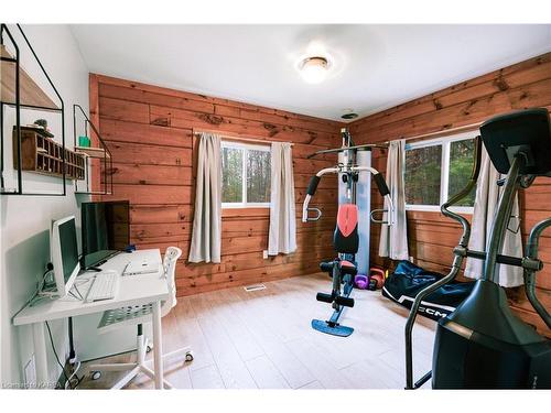 6000 Trotter Road, Perth Road Village, ON - Indoor Photo Showing Gym Room