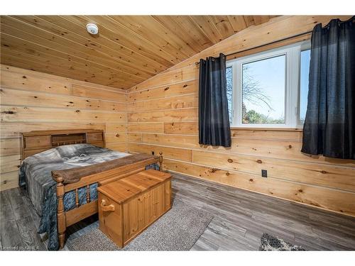 738 Miller Road, Tamworth, ON - Indoor Photo Showing Bedroom