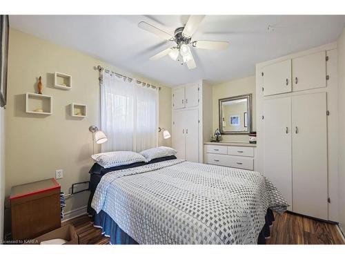 146 Ungar Island Road, Greater Napanee, ON - Indoor Photo Showing Bedroom