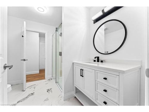 771 Ringstead Street, Kingston, ON - Indoor Photo Showing Bathroom