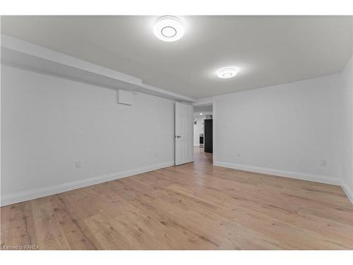 771 Ringstead Street, Kingston, ON - Indoor Photo Showing Other Room