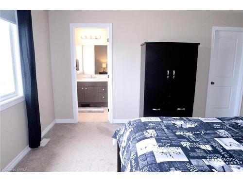 1400 Tremont Drive, Kingston, ON - Indoor Photo Showing Bedroom