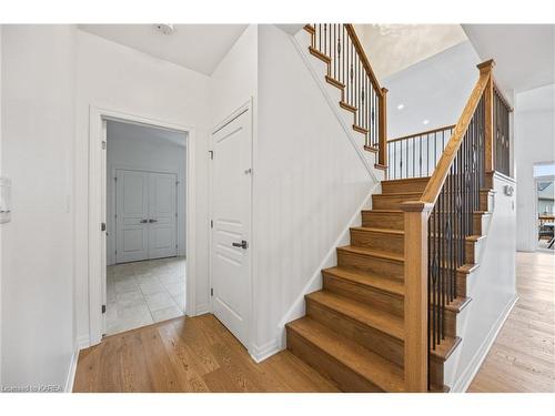 852 Stonewalk Drive, Kingston, ON - Indoor Photo Showing Other Room