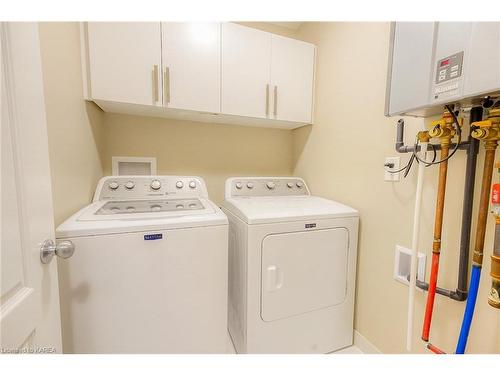 1341 Tremont Drive, Kingston, ON - Indoor Photo Showing Laundry Room