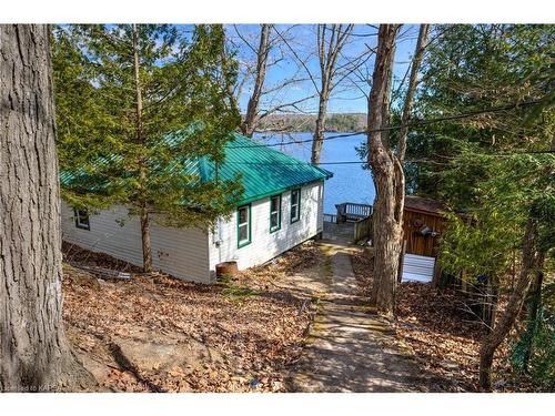 308 Henry Road, South Frontenac, ON - Outdoor