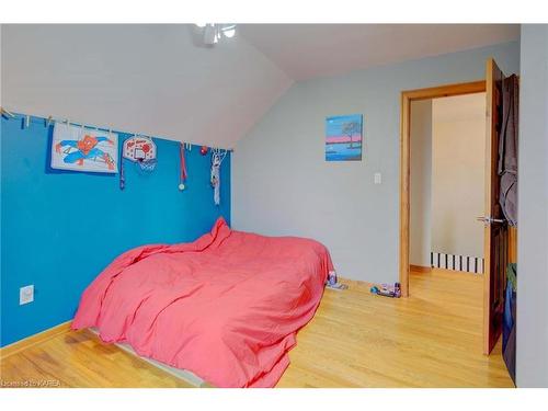 94 Lekx Rd, Gananoque, ON - Indoor Photo Showing Bedroom