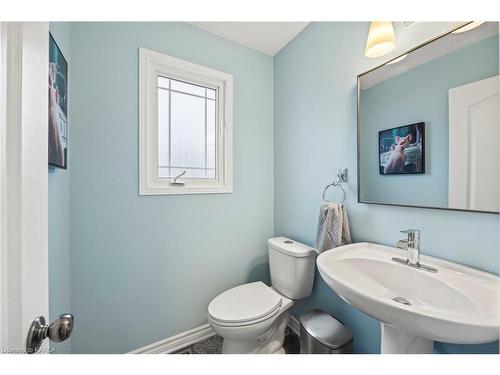 317 Rose Abbey Drive, Kingston, ON - Indoor Photo Showing Bathroom