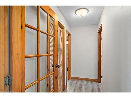 2039 Washburn Road, Inverary, ON - Indoor Photo Showing Other Room