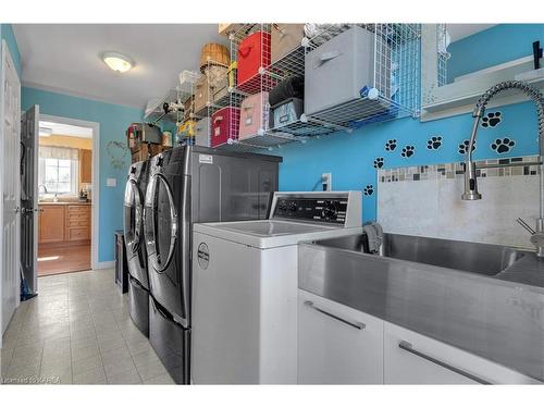341 Wilson Road, Yarker, ON - Indoor Photo Showing Laundry Room