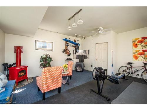13 Windsor Street, Kingston, ON - Indoor Photo Showing Gym Room