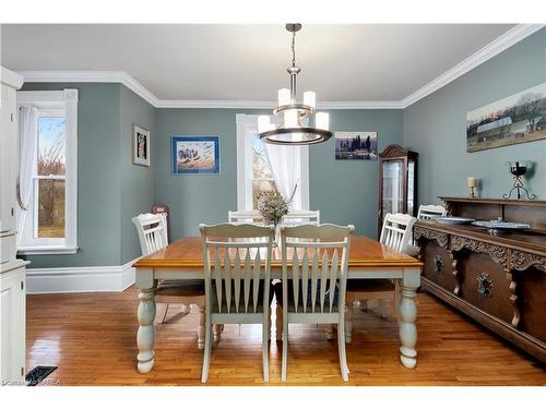 7387 County Rd 9, Napanee, ON - Indoor Photo Showing Dining Room