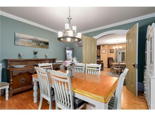 7387 County Rd 9, Napanee, ON - Indoor Photo Showing Dining Room