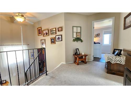 835 Larchwood Crescent, Kingston, ON - Indoor Photo Showing Other Room