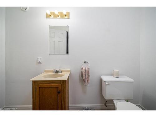 171 Park Street, Deseronto, ON - Indoor Photo Showing Bathroom