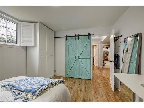 90 Braemar Road, Kingston, ON - Indoor Photo Showing Bedroom