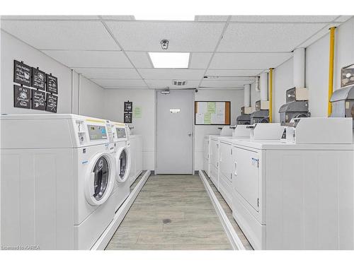 608-14 Greenview Drive, Kingston, ON - Indoor Photo Showing Laundry Room