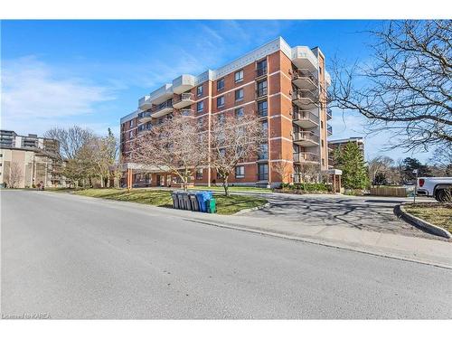 608-14 Greenview Drive, Kingston, ON - Outdoor With Facade