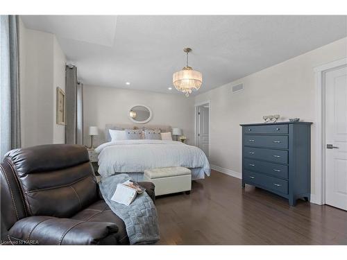 1298 Carfa Crescent, Kingston, ON - Indoor Photo Showing Bedroom