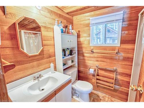 1055A Villalta Lane, Godfrey, ON - Indoor Photo Showing Bathroom