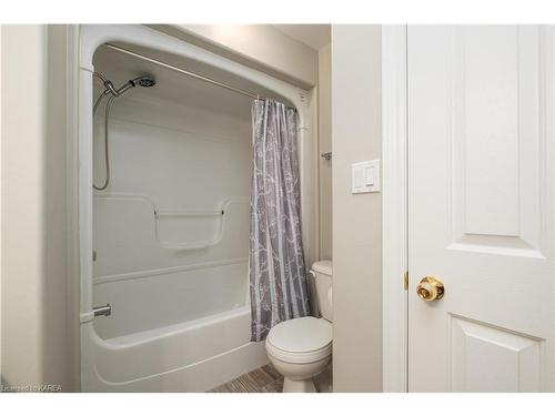 71 Schooner Drive, Kingston, ON - Indoor Photo Showing Bathroom