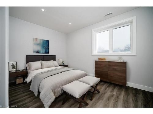 99 Varty Lake Road, Yarker, ON - Indoor Photo Showing Bedroom