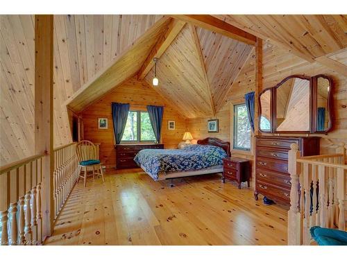 33 Goods Island, Tichborne, ON - Indoor Photo Showing Bedroom